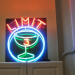Image of limit 3 drinks sign