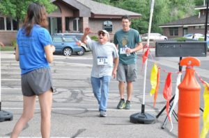 Image of contestants art finish line